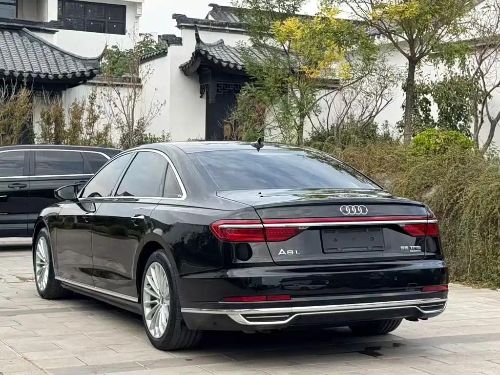 Audi A8 — миниатюра 14