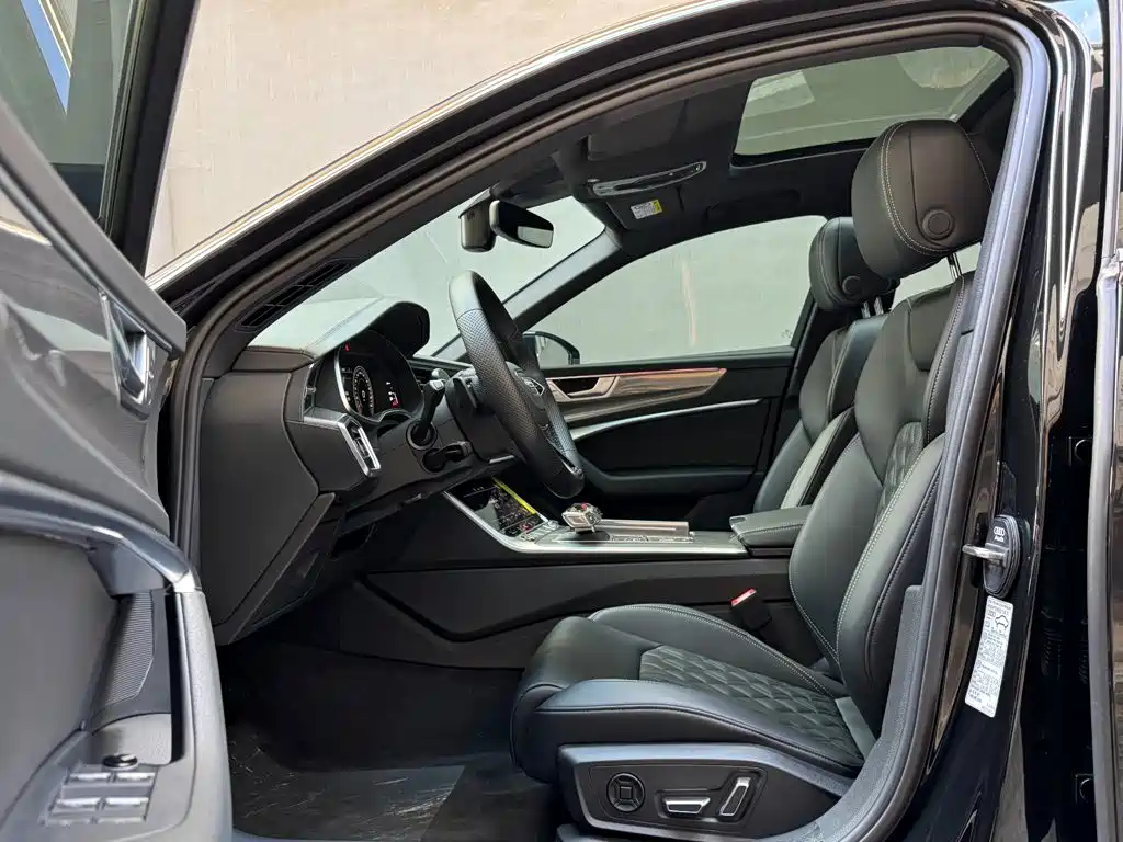 Audi A6L — миниатюра 9