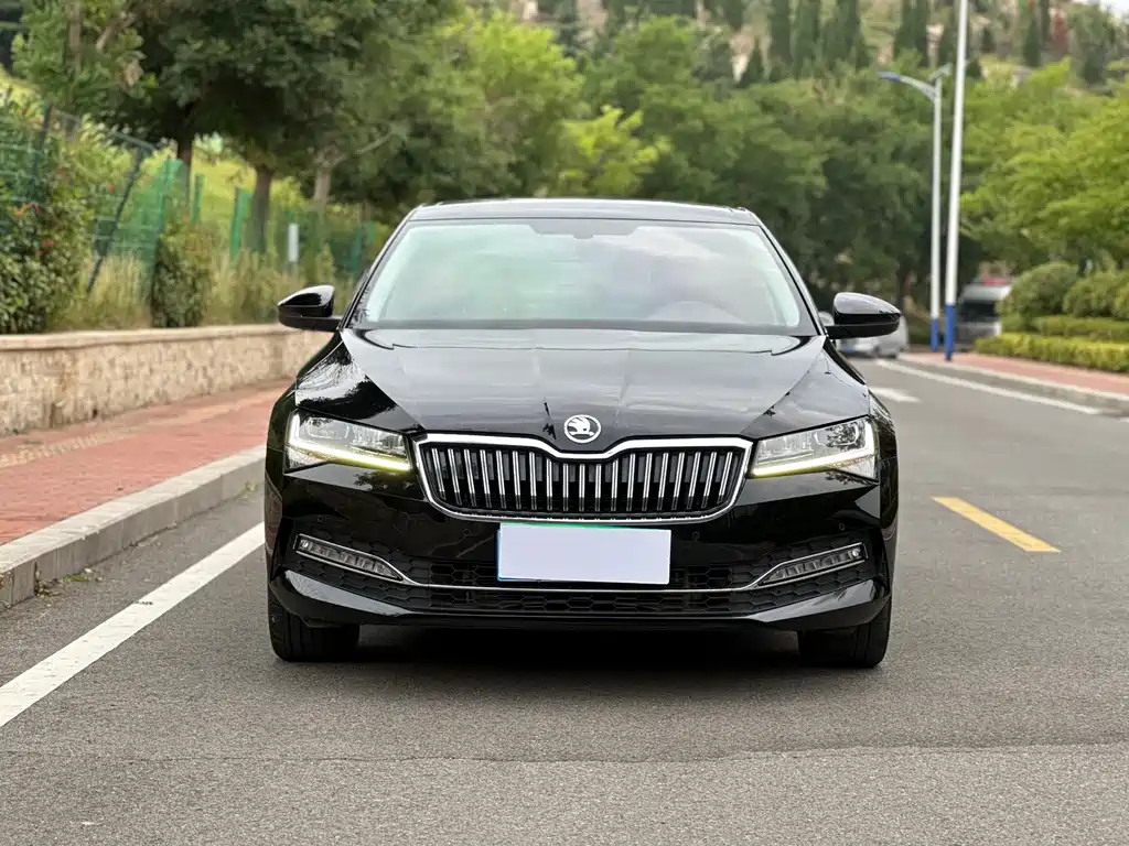 Skoda Superb 2023 TSI280 DSG Premium