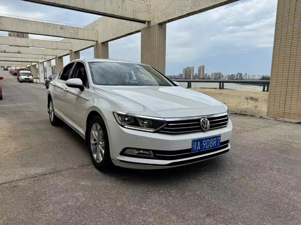 Volkswagen Magotan — миниатюра 3