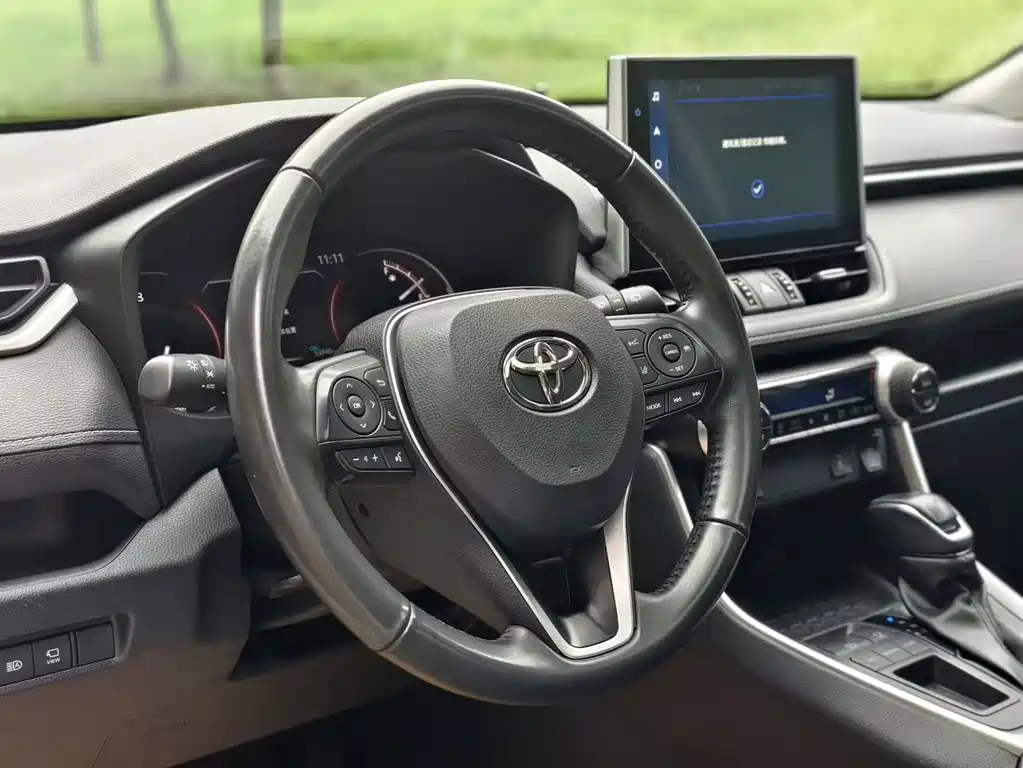 TOYOTA RAV4 RONGFANG