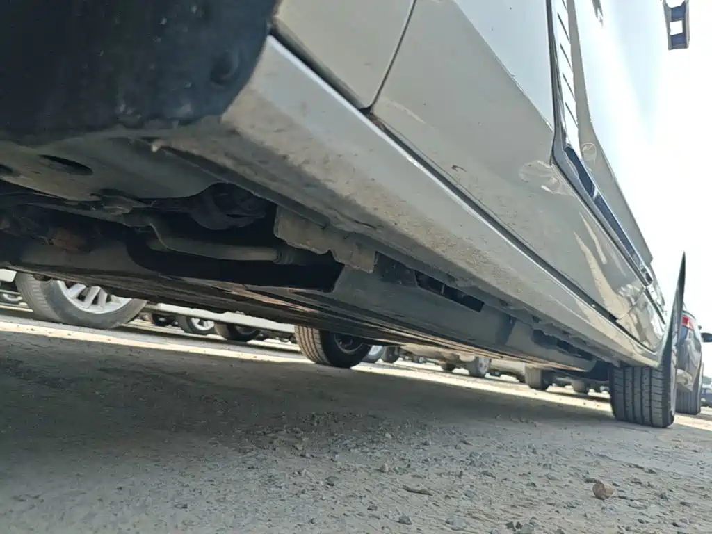 Buick GL8 Hybrid — миниатюра 22