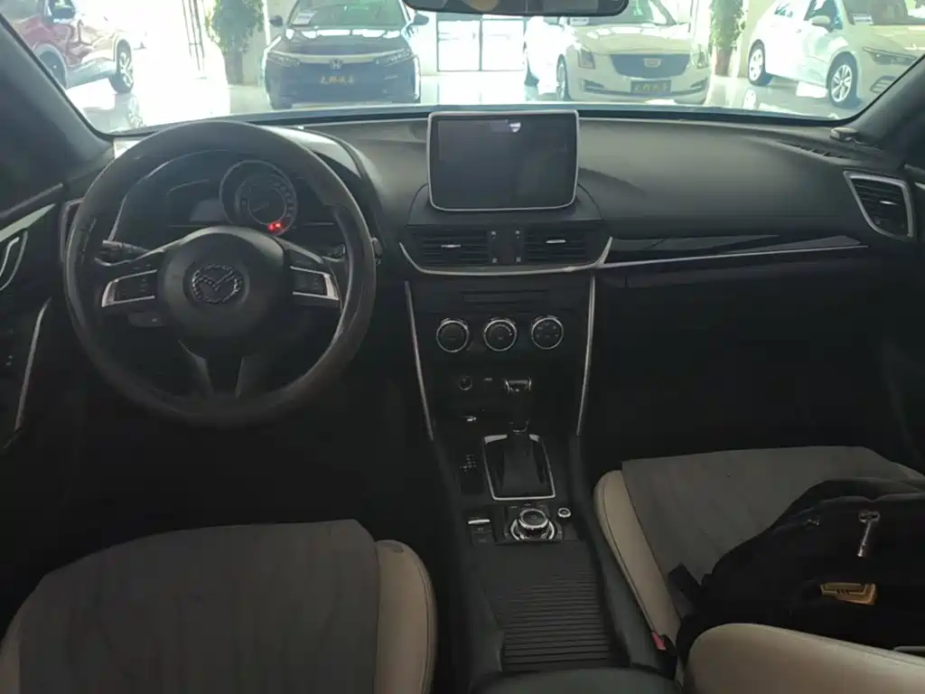 Mazda CX-4 — миниатюра 10