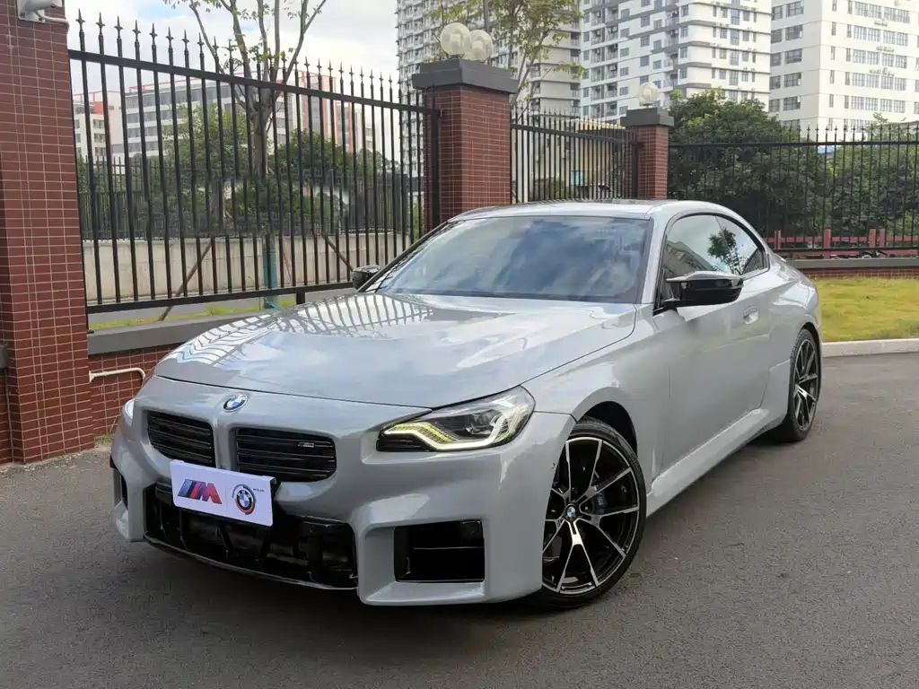 BMW M240I