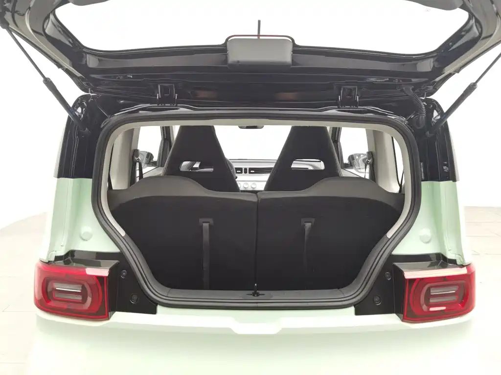 Wuling MINIEV — миниатюра 16
