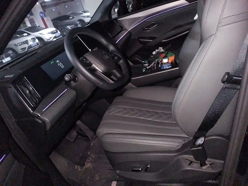 BYD L DM-i — миниатюра 16