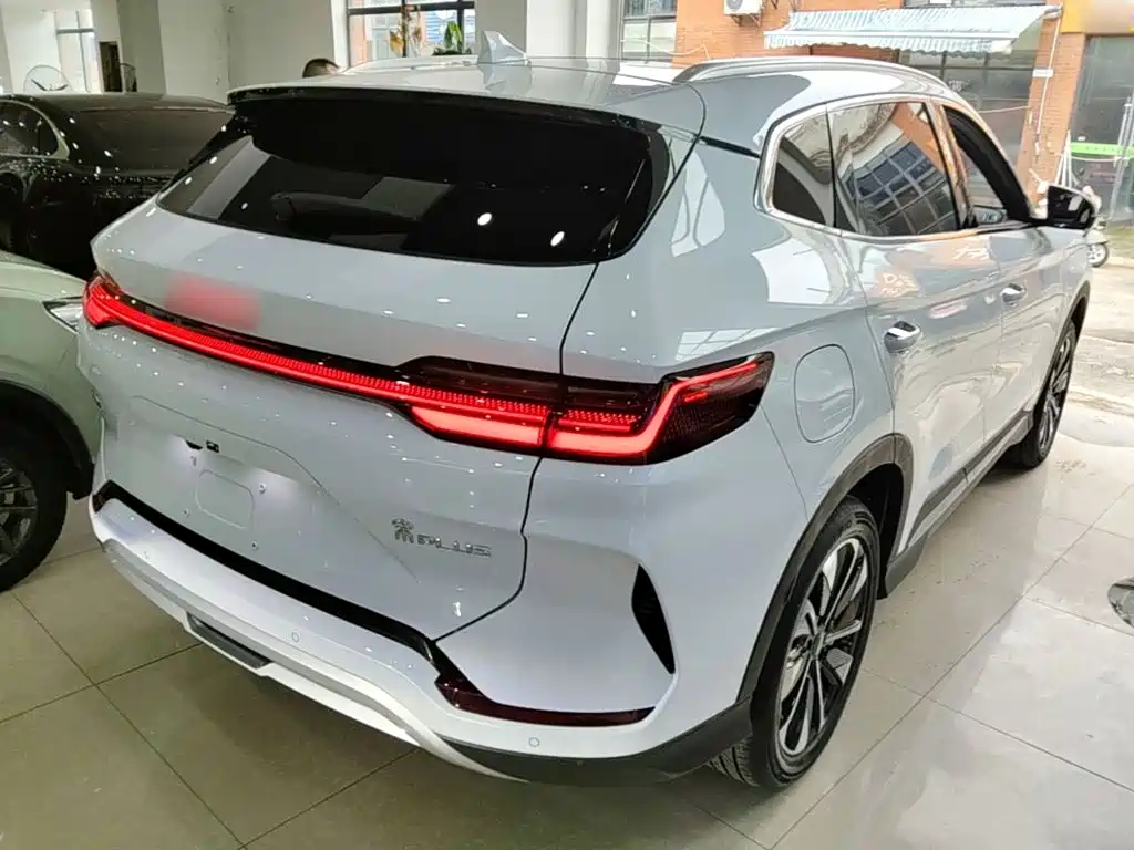 BYD PLUS New Energy — миниатюра 7