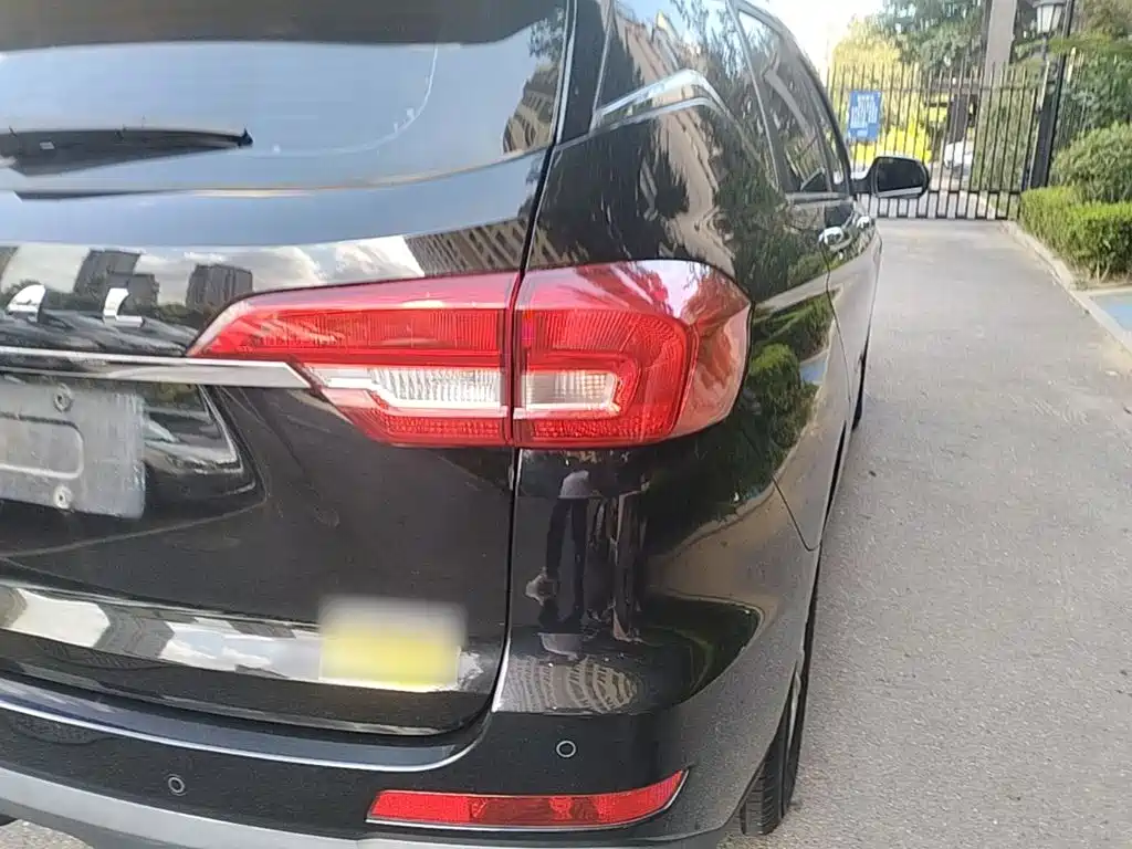 Haval M6 — миниатюра 8