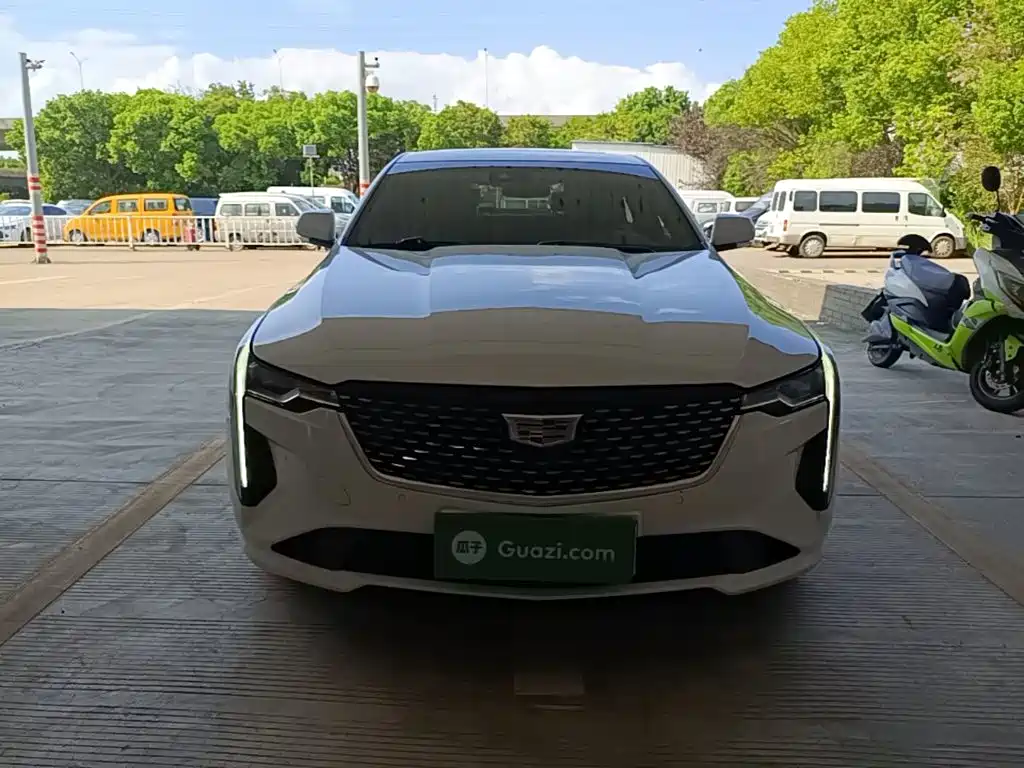 Cadillac CT4 — миниатюра 3