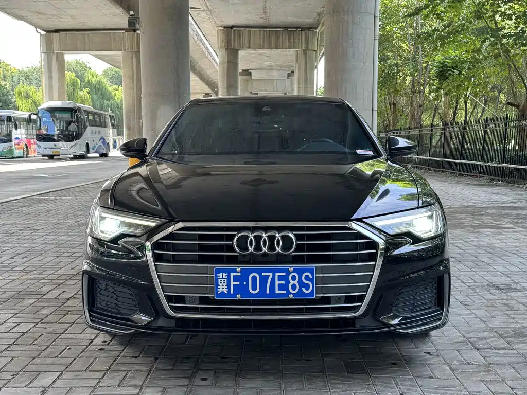 Audi A6L — миниатюра 2