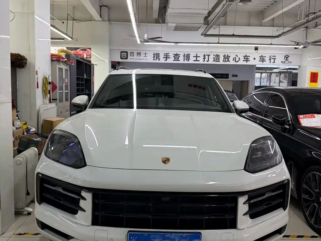 Porsche Cayenne — миниатюра 2