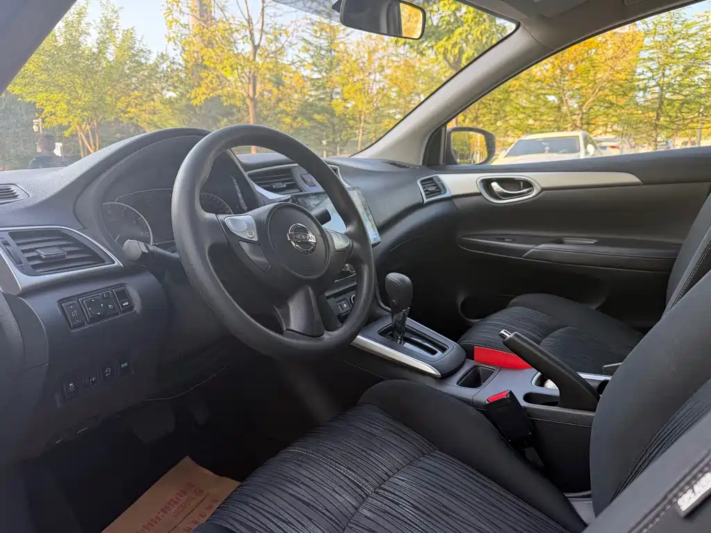 Nissan Sylphy — миниатюра 7