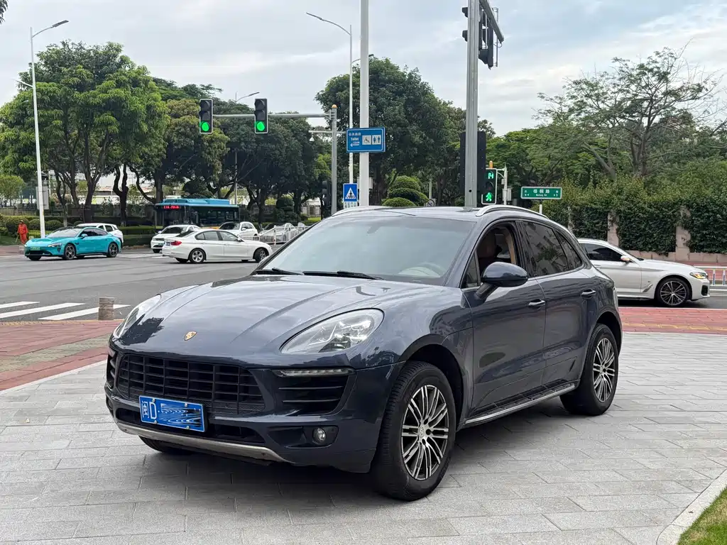 Porsche Macan 2014 Macan 2.0T