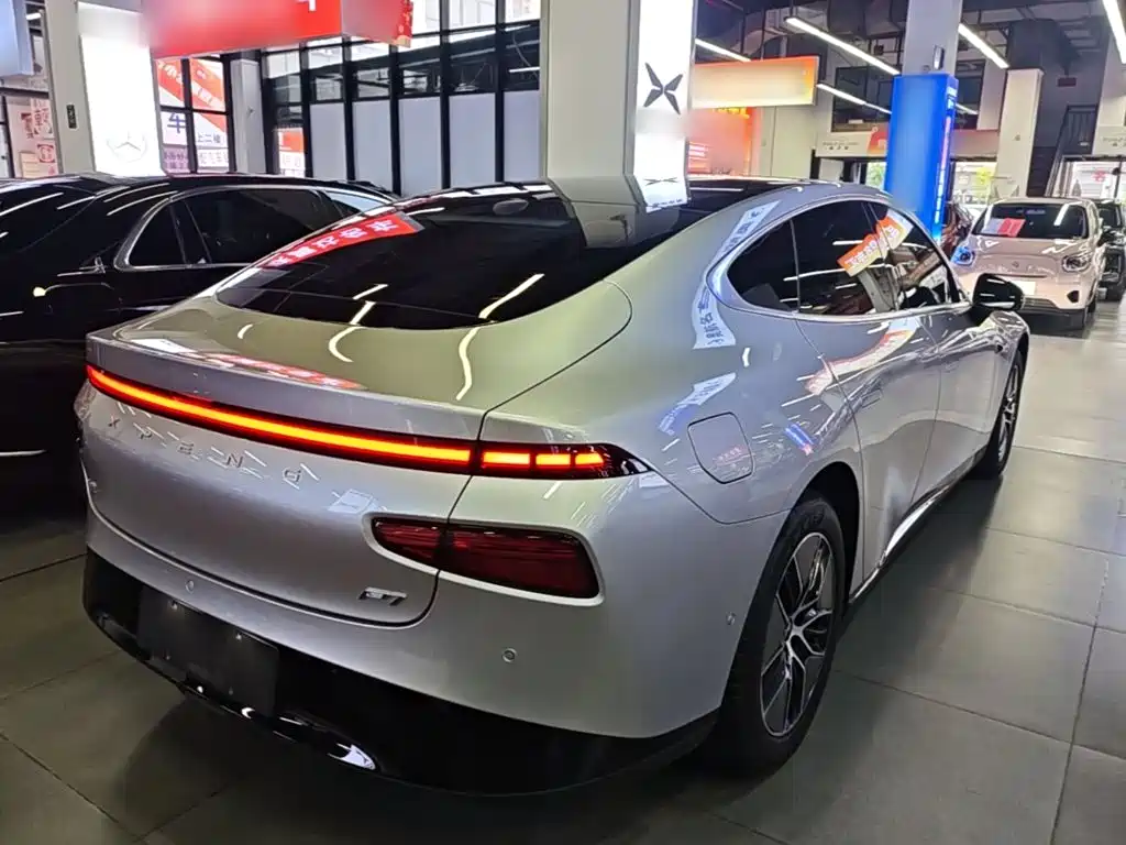 XPeng P7 — миниатюра 7