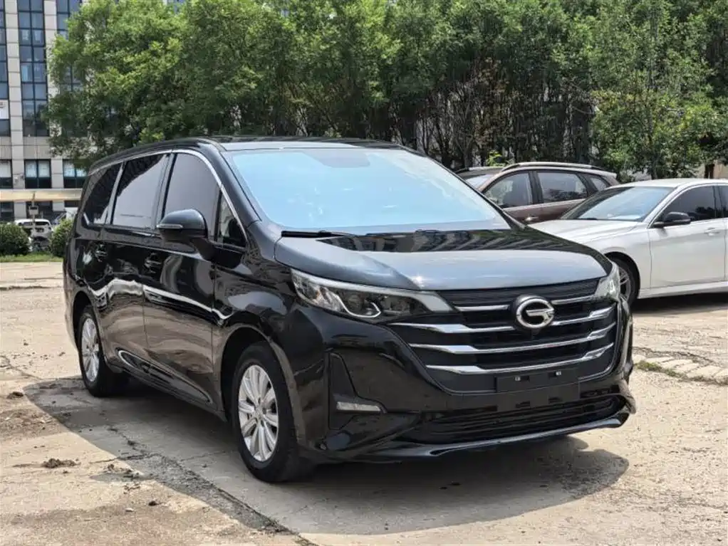 GAC M6 2021 270T DCT Luxury （ мест）