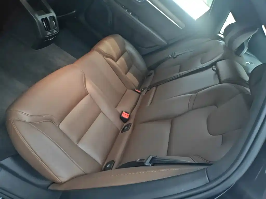 Volvo S90 — миниатюра 17