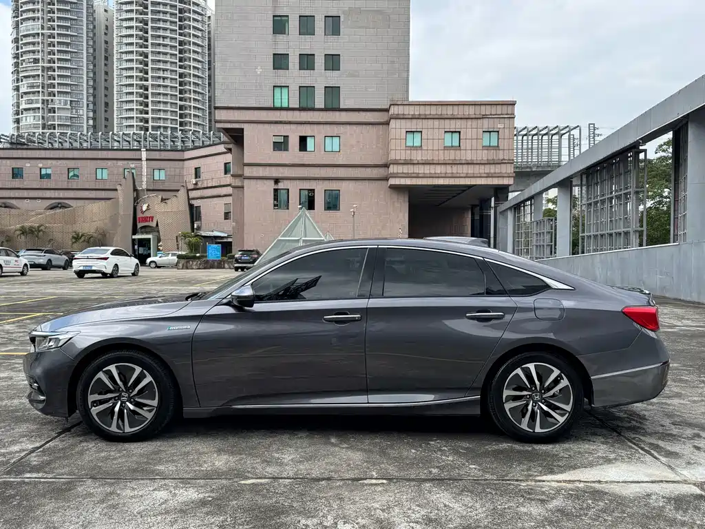 Honda Accord — миниатюра 29