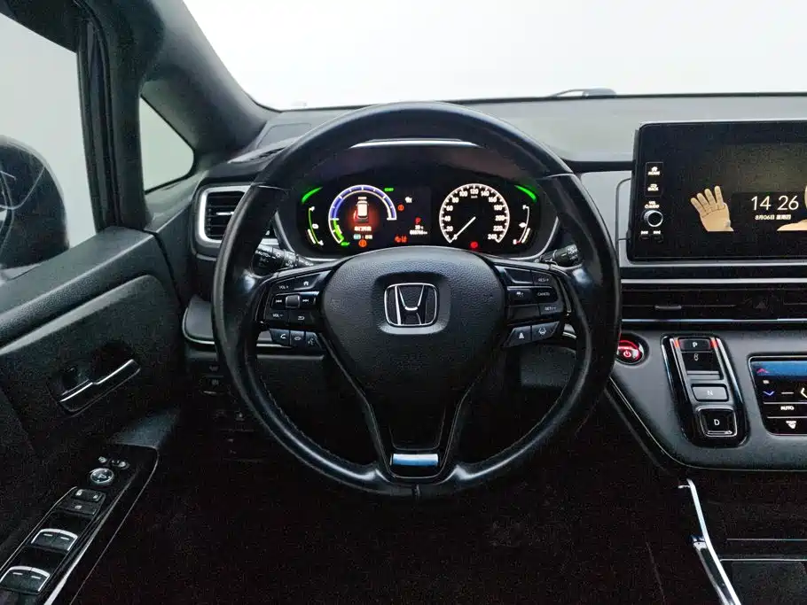 Honda Odyssey 2.0L e:HEV Sharp Shine Enjoy Edition, фото 15