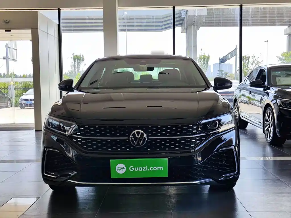 Volkswagen Passat — миниатюра 3
