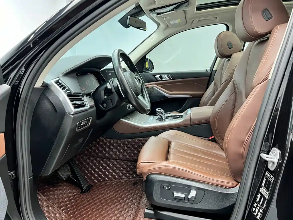 BMW X5 (Import) — миниатюра 15