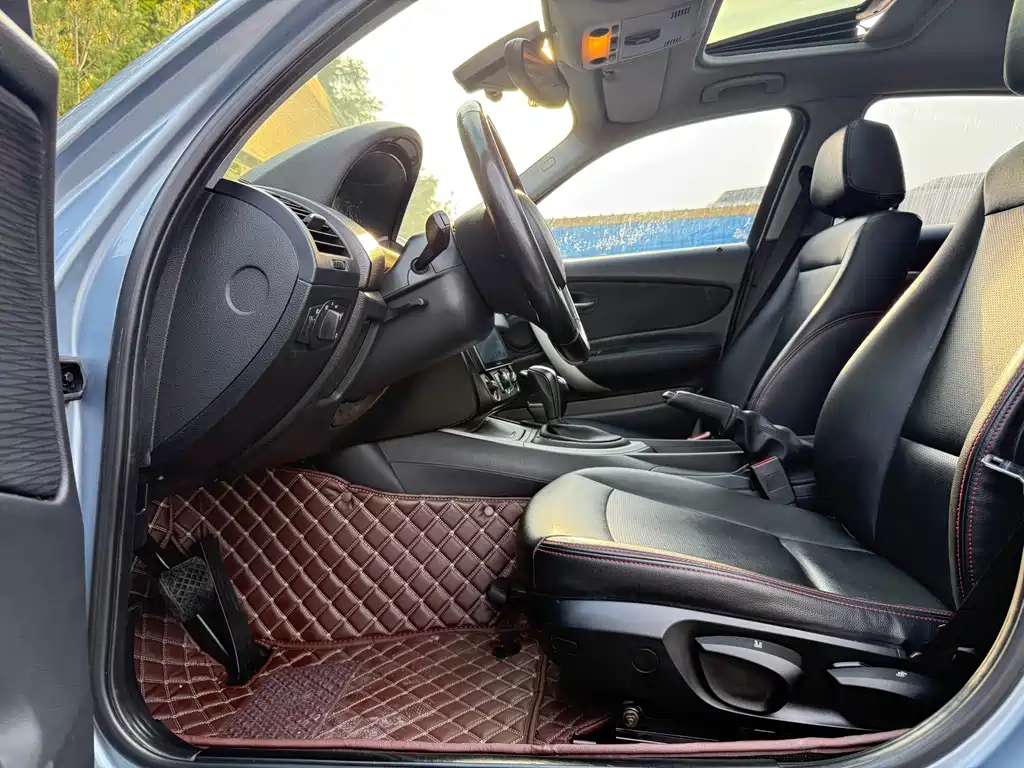 BMW 1 Series (Import) — миниатюра 8