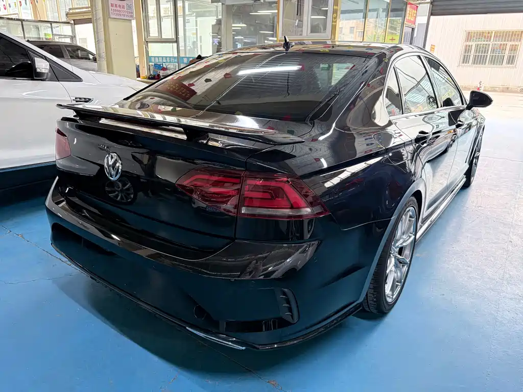 Volkswagen Lamando — миниатюра 20