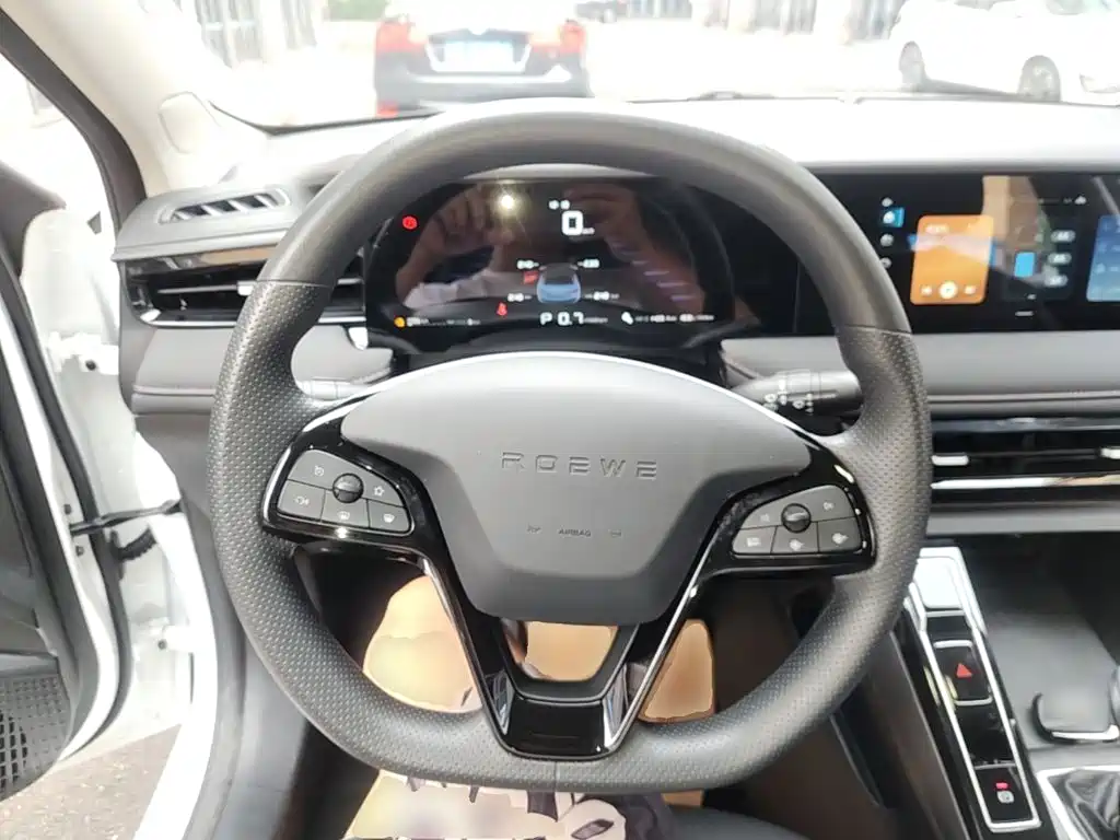 Roewe i5 — миниатюра 11