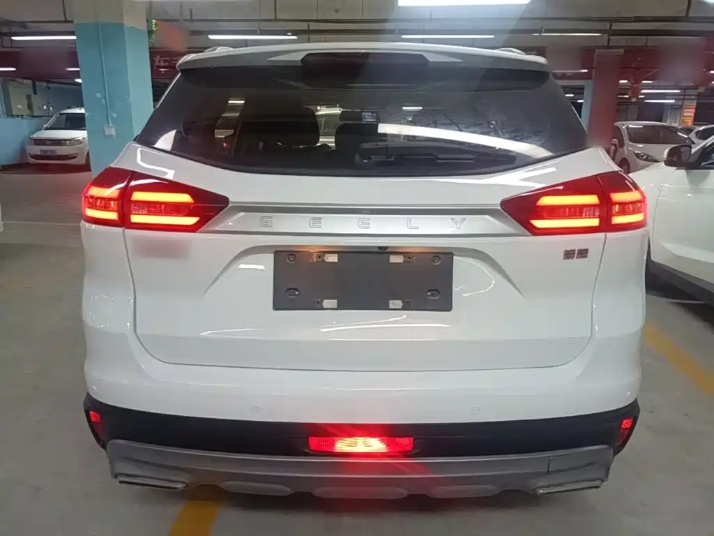 Geely Boyue — миниатюра 6