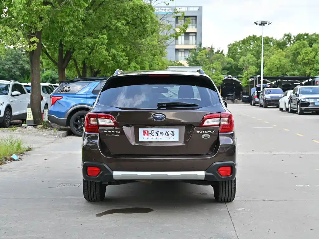 Subaru Outback — миниатюра 4