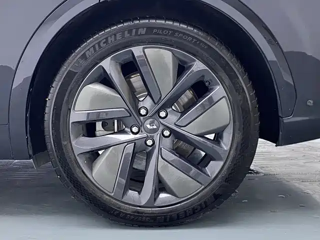 Li Auto Li L7 — миниатюра 19