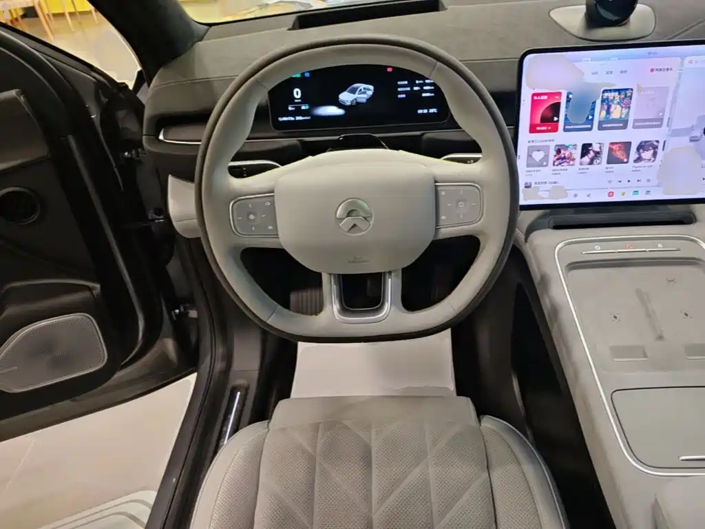 NIO EC6 — миниатюра 11