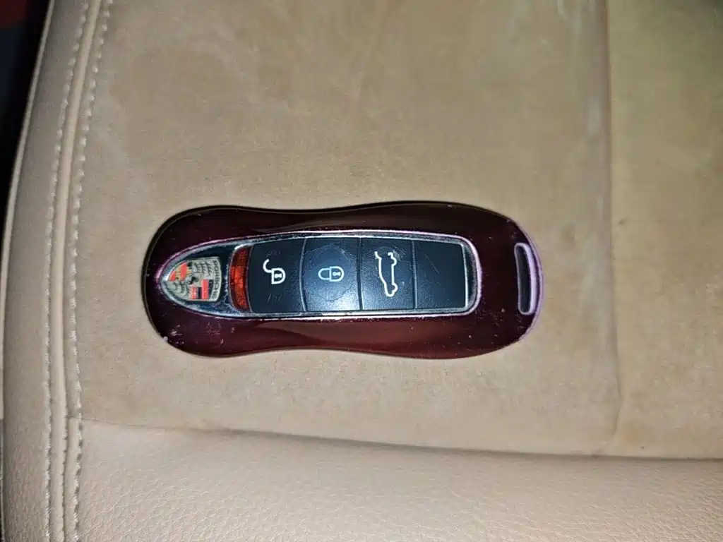 Porsche Macan — миниатюра 9