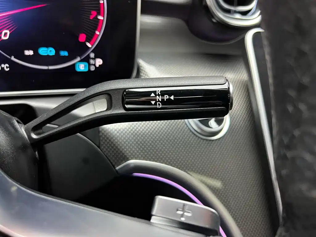 Mercedes-Benz C-Class — миниатюра 20