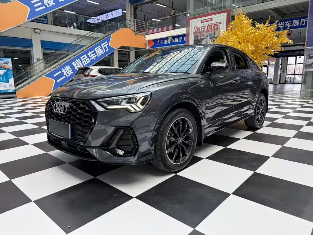 Купить Audi Q3 Sportback
