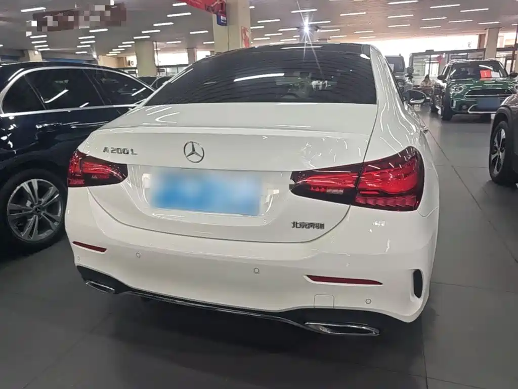 Mercedes-Benz A-Class — миниатюра 6