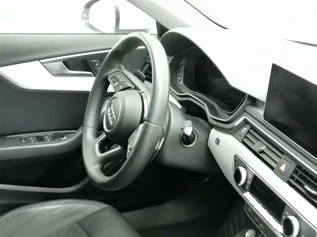 Audi A4L — фотографии объявления, Фото 22
