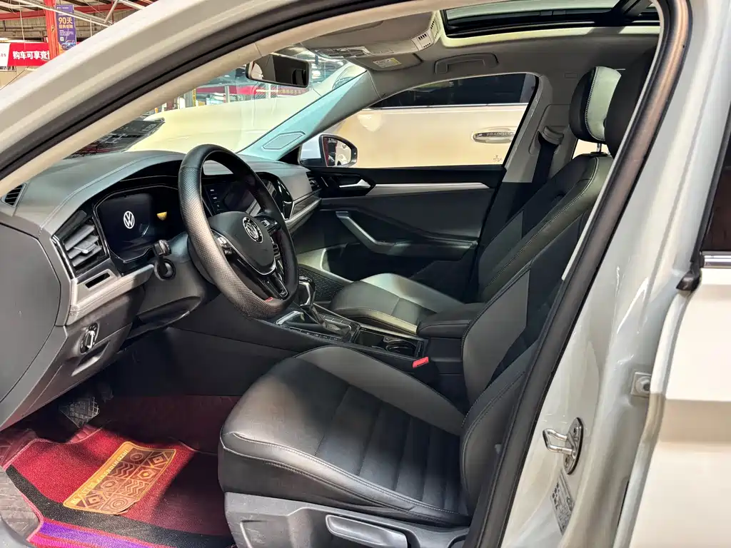 Volkswagen Sagitar — миниатюра 7