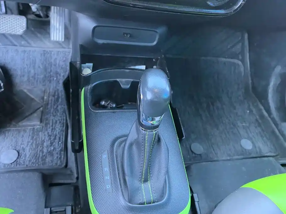 Roewe Clever — миниатюра 16