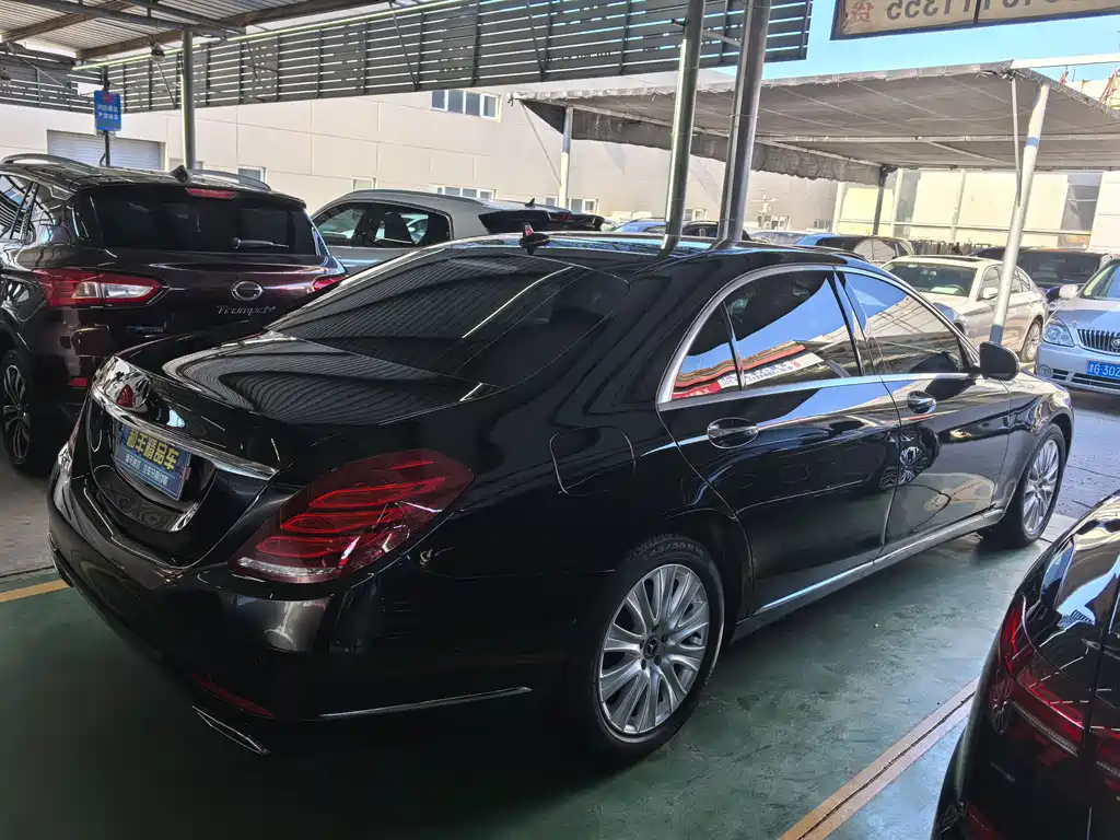 MERCEDES-BENZ S CLASS