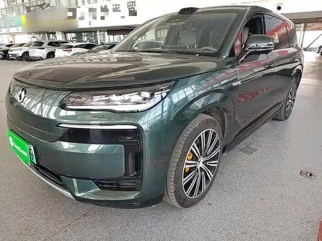 2025 Denza N9
