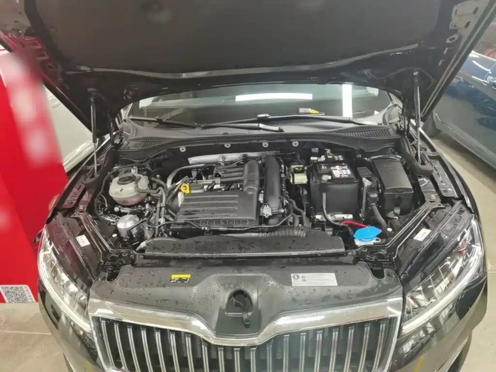 Skoda Superb — миниатюра 20