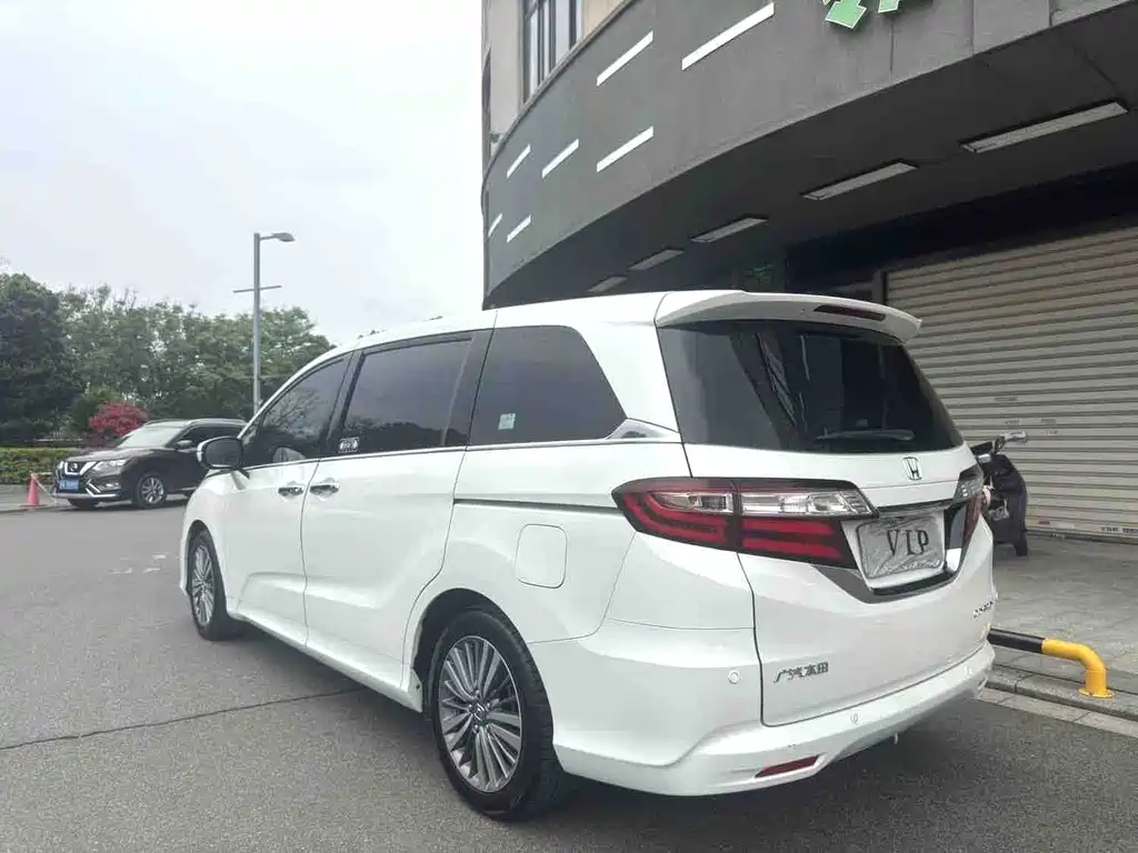 Honda Odyssey — миниатюра 7
