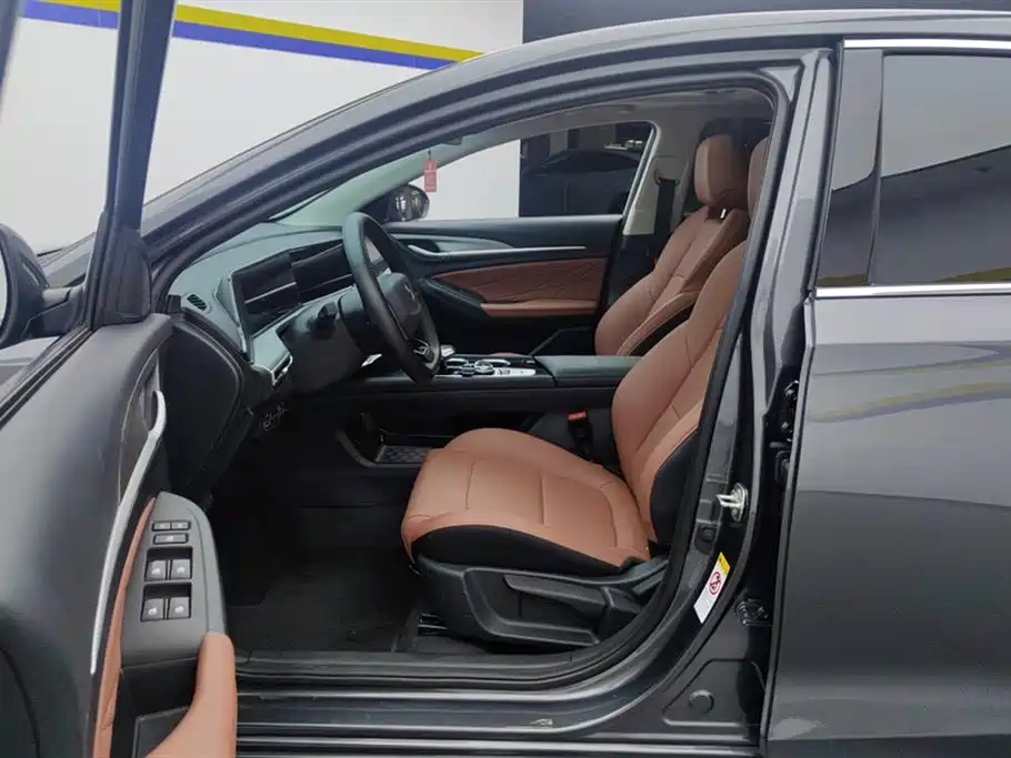 Changan Eado 2025 PLUS 1.4T DCT