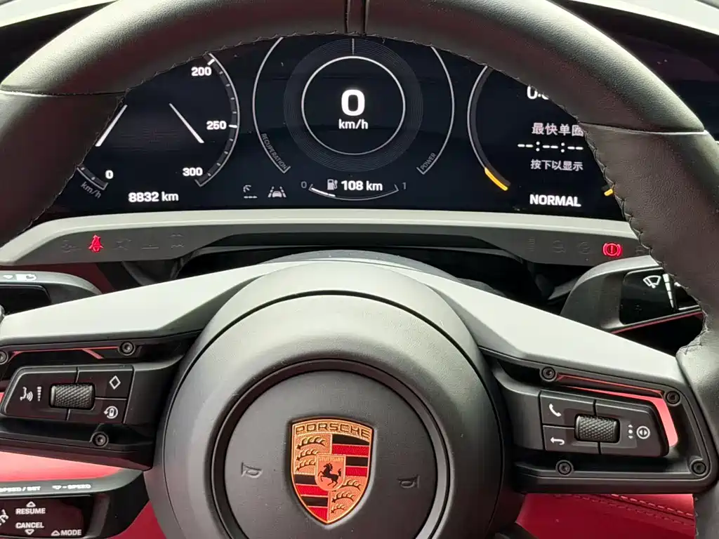 Porsche Taycan — миниатюра 8