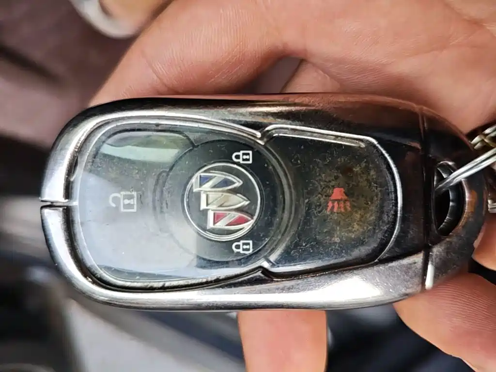Buick Envision Plus — миниатюра 9