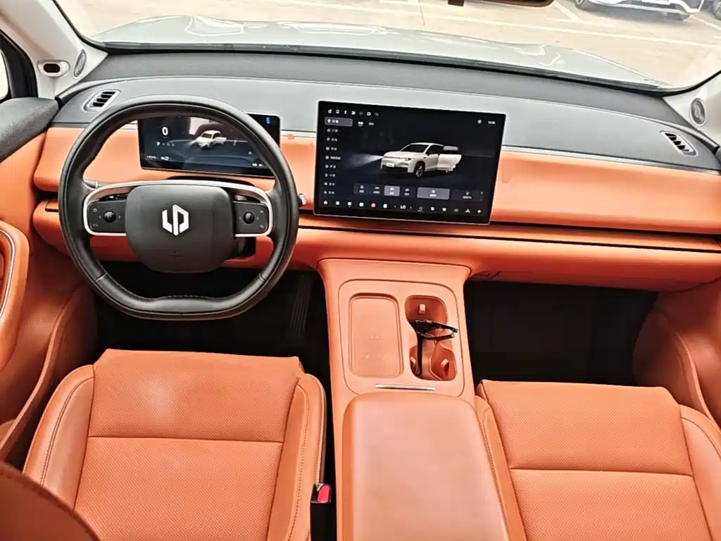 Leapmotor Leapmotor C10 — миниатюра 10