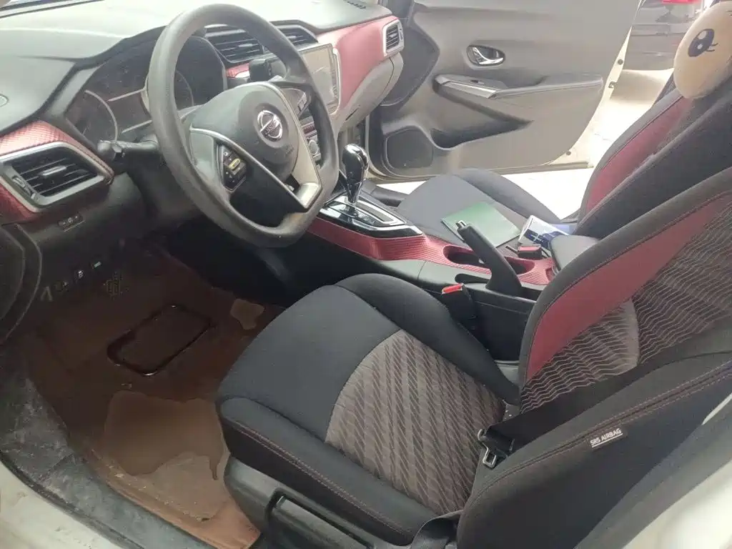 Nissan Bluebird — миниатюра 16