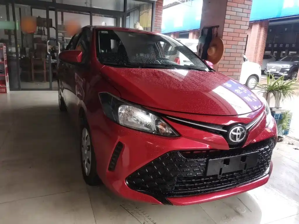 Toyota Vios FS — миниатюра 4