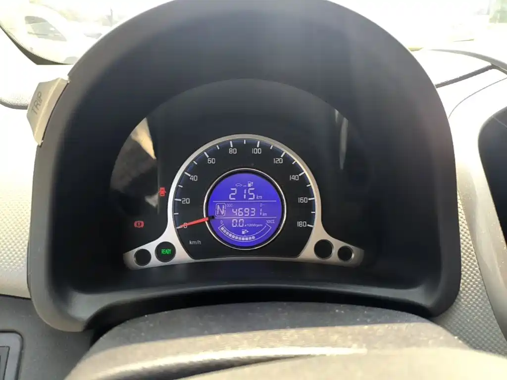 Changan Benben E-Star — миниатюра 15
