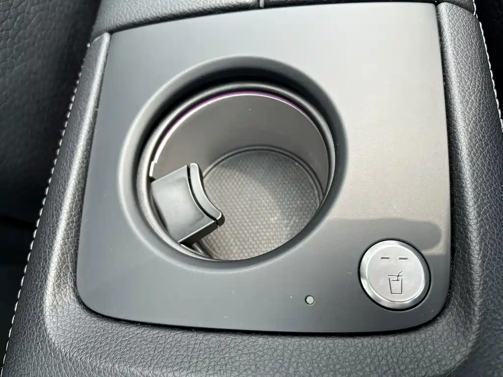Mercedes-Benz GLE (Import) — миниатюра 16